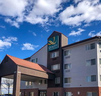 Quality Inn  Suites Denver International Airport - Tourism Bookings