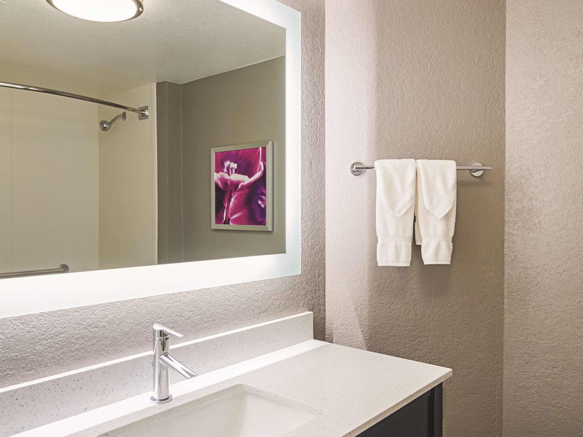La Quinta By Wyndham Denver Airport DIA - thumb 35