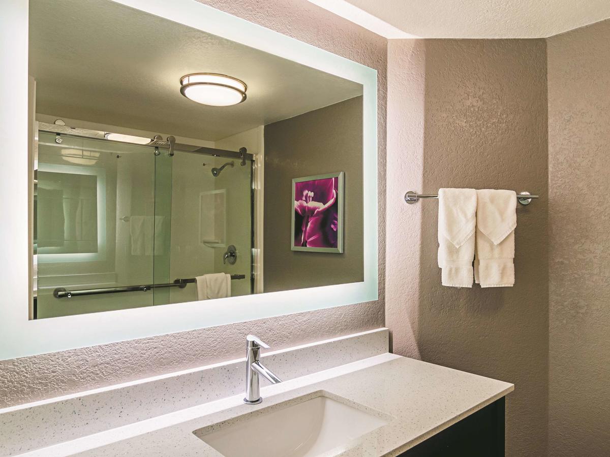 La Quinta By Wyndham Denver Airport DIA - thumb 4