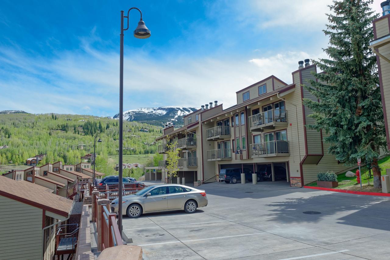 55 Upper Woodbridge Rd Unit F-4 Condo - thumb 2