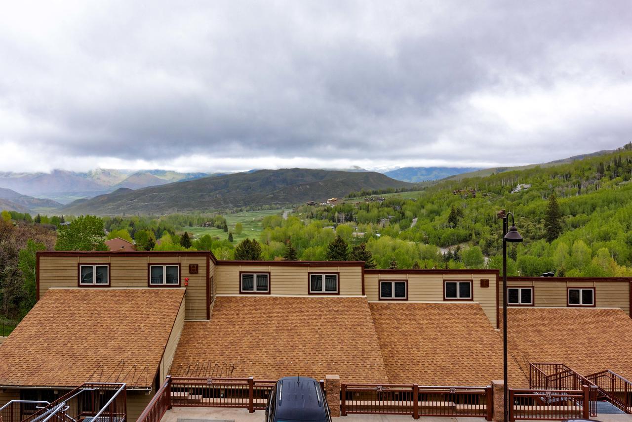 55 Upper Woodbridge Rd Unit F-4 Condo - thumb 13