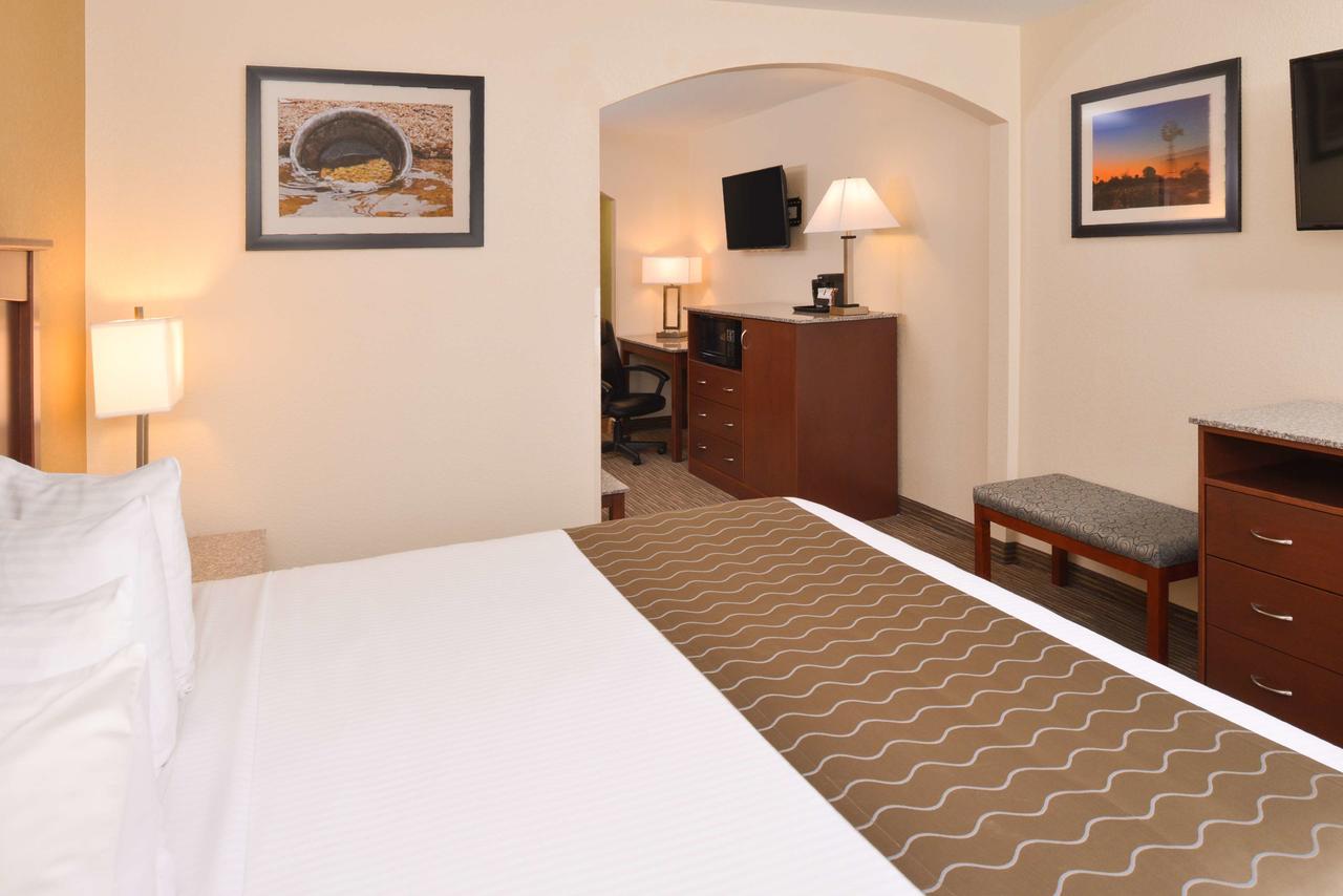 Best Western Executive Inn & Suites - thumb 26