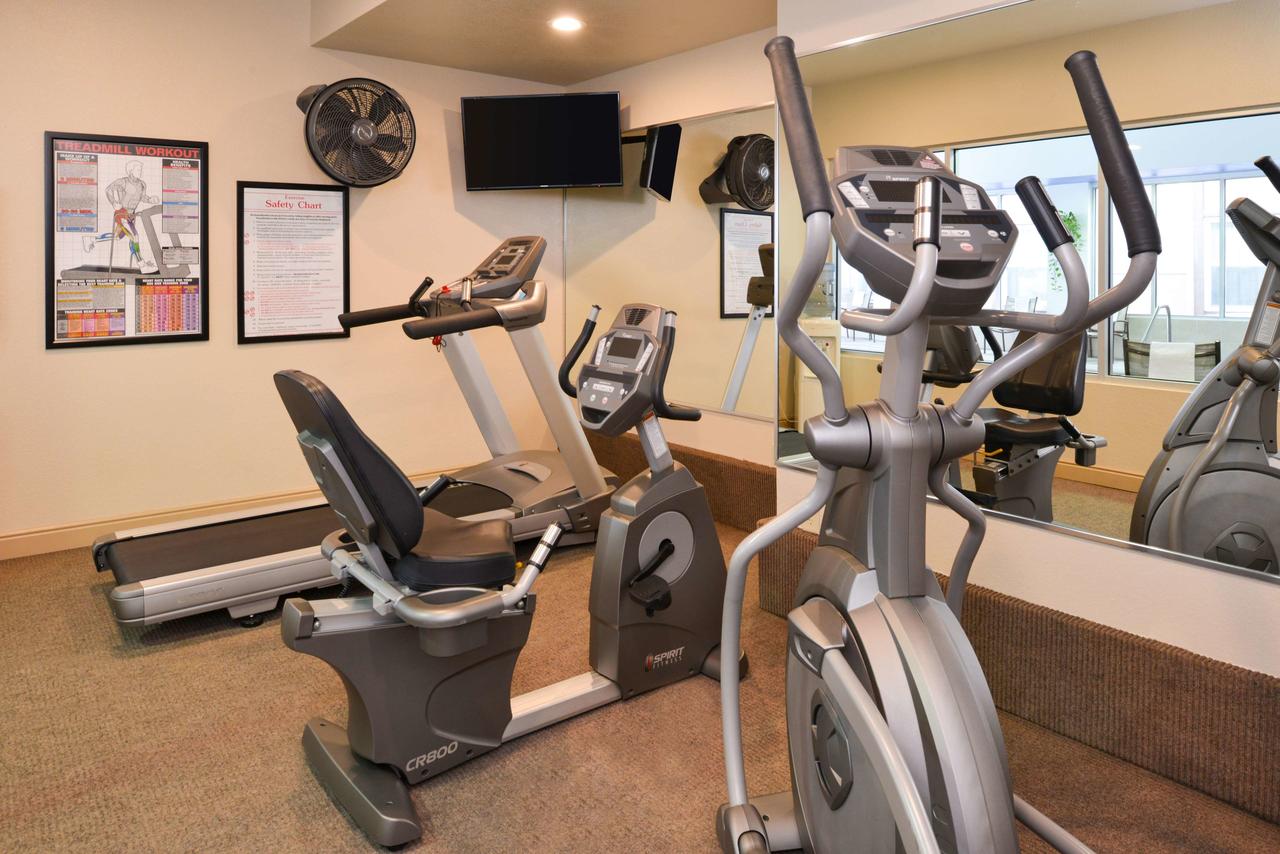 Best Western Executive Inn & Suites - thumb 38