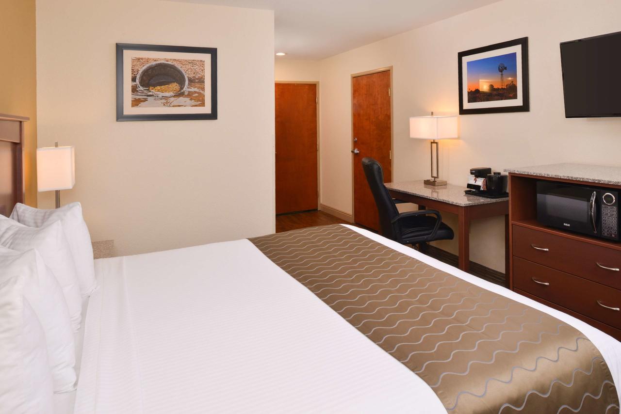 Best Western Executive Inn & Suites - thumb 5