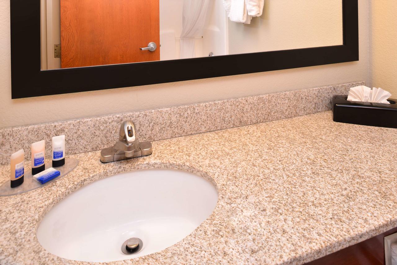 Best Western Executive Inn & Suites - thumb 24
