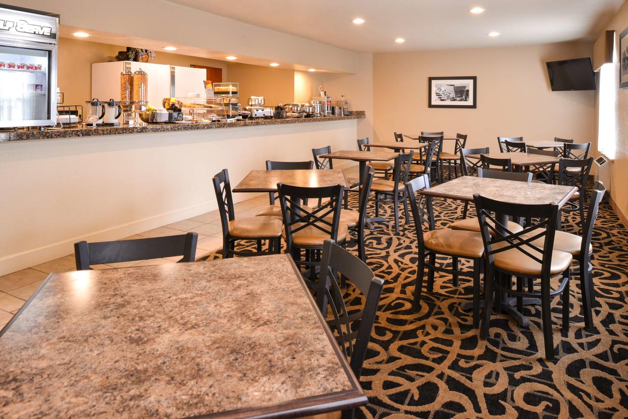 Best Western Executive Inn & Suites - thumb 3