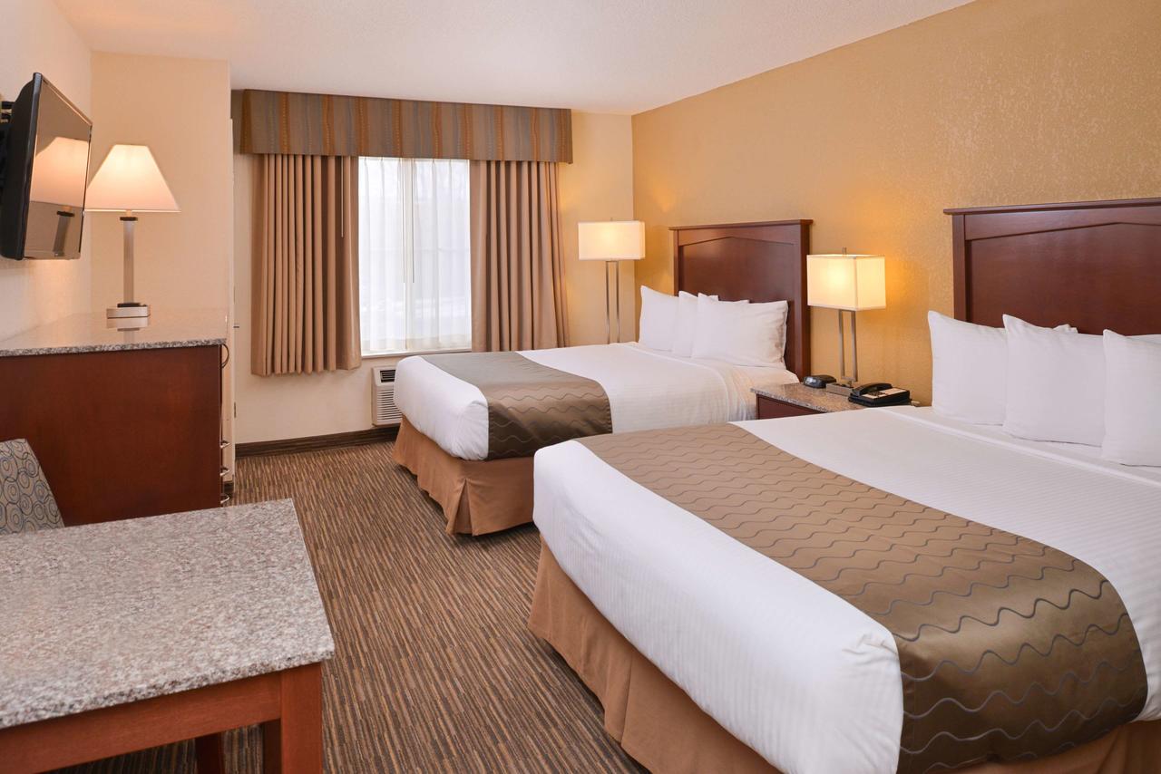 Best Western Executive Inn & Suites - thumb 32