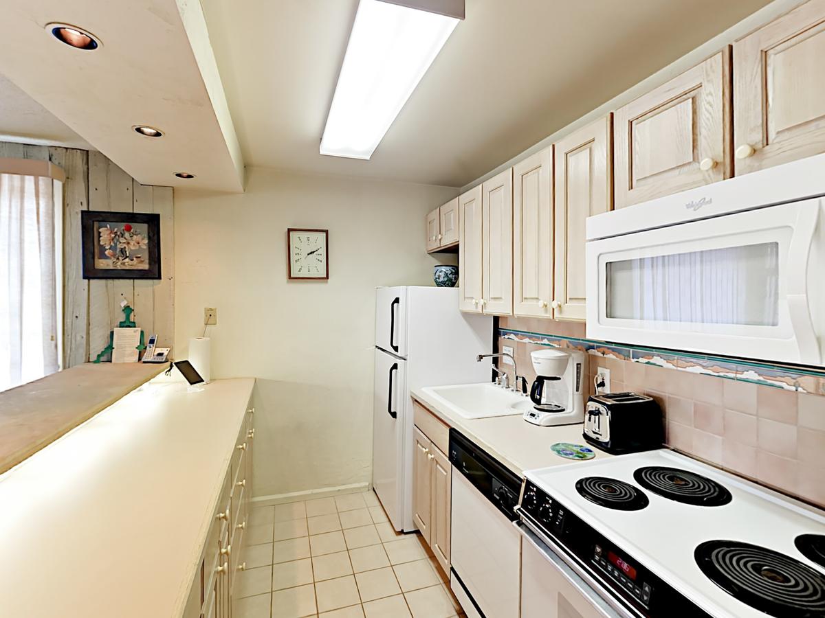 150 Carriage Condo - thumb 18