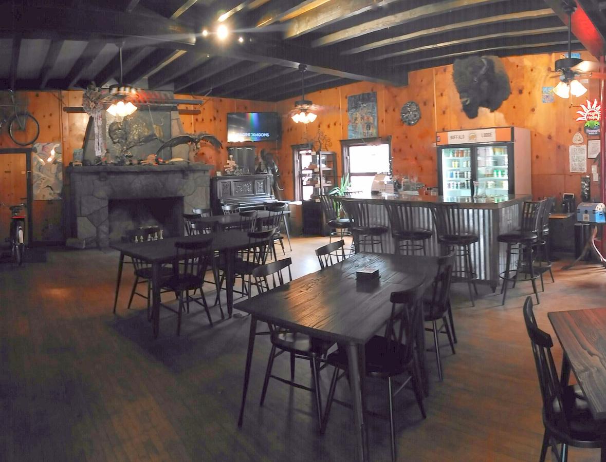 Buffalo Lodge & Bicycle Resort - thumb 35