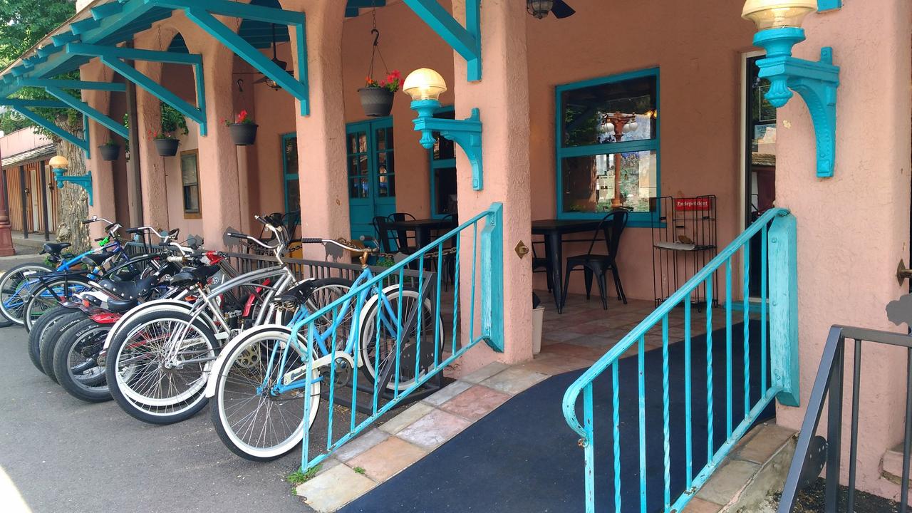 Buffalo Lodge & Bicycle Resort - thumb 34