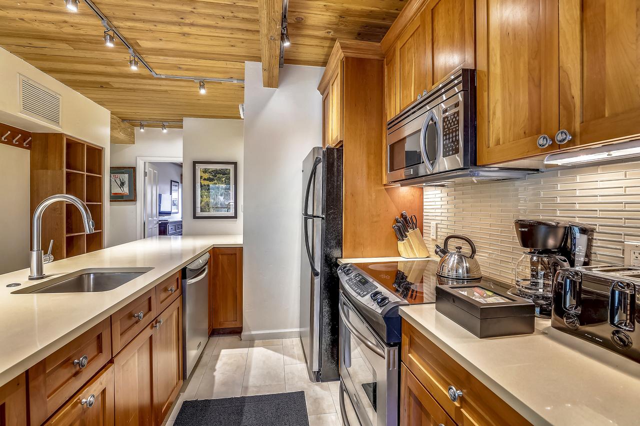 Aspen Square Condominium Hotel - thumb 3