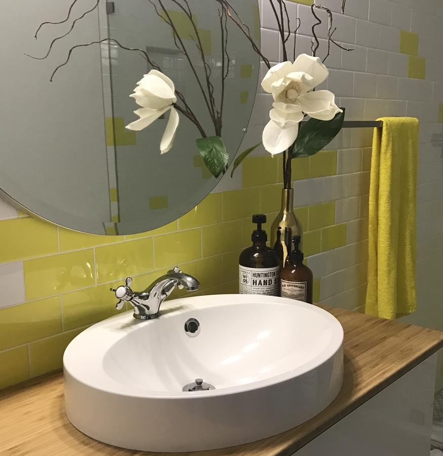 Style & Comfort At The Inn At SilverCreek - thumb 6