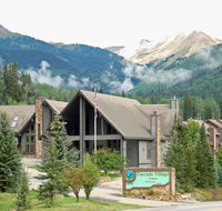 Cascade Village by the Ivy Group - Tourism Bookings