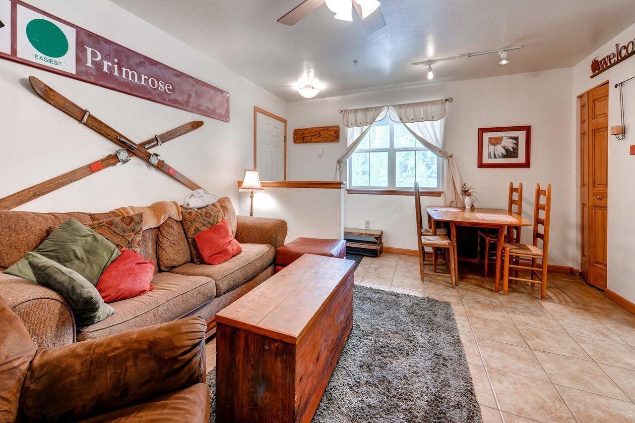 Two-Bedroom Condo At Streamside Lane - thumb 10