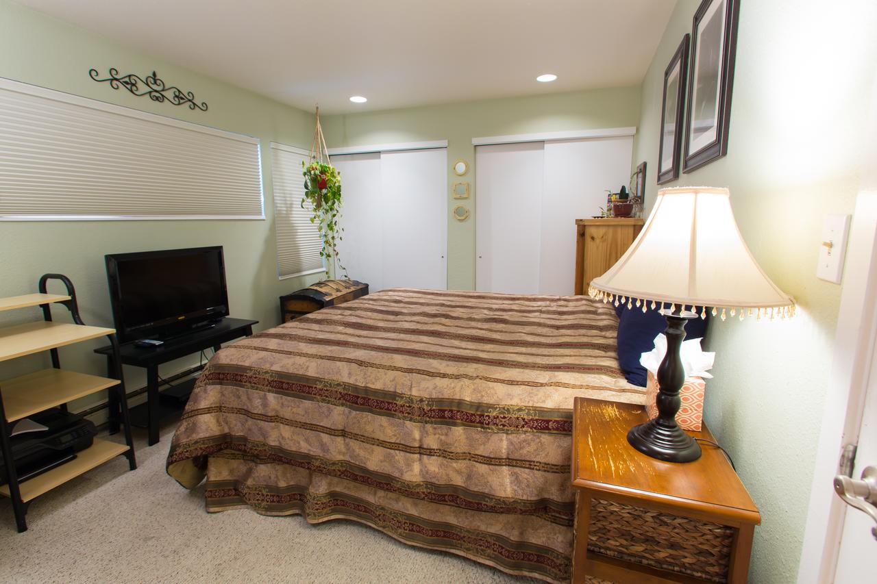 Gorgeous 2 Bedroom Sanctuary With Hot Tub - thumb 16