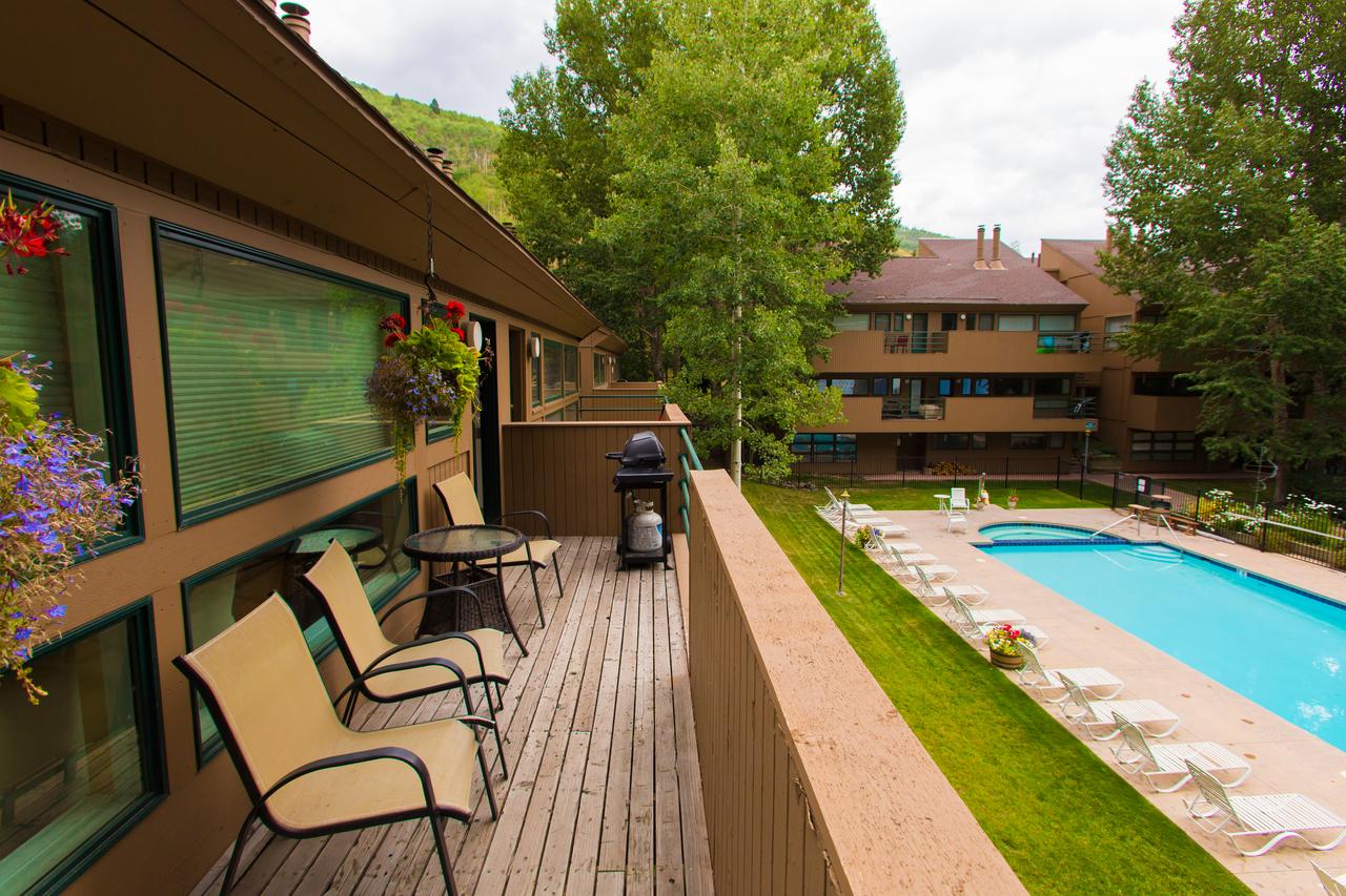 Gorgeous 2 Bedroom Sanctuary With Hot Tub - thumb 1