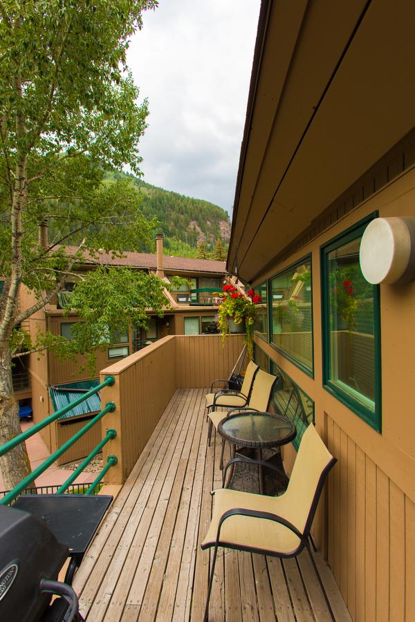 Gorgeous 2 Bedroom Sanctuary With Hot Tub - thumb 13