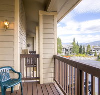 Two-Bedroom Townhome 103F at The Pointe - Tourism Bookings