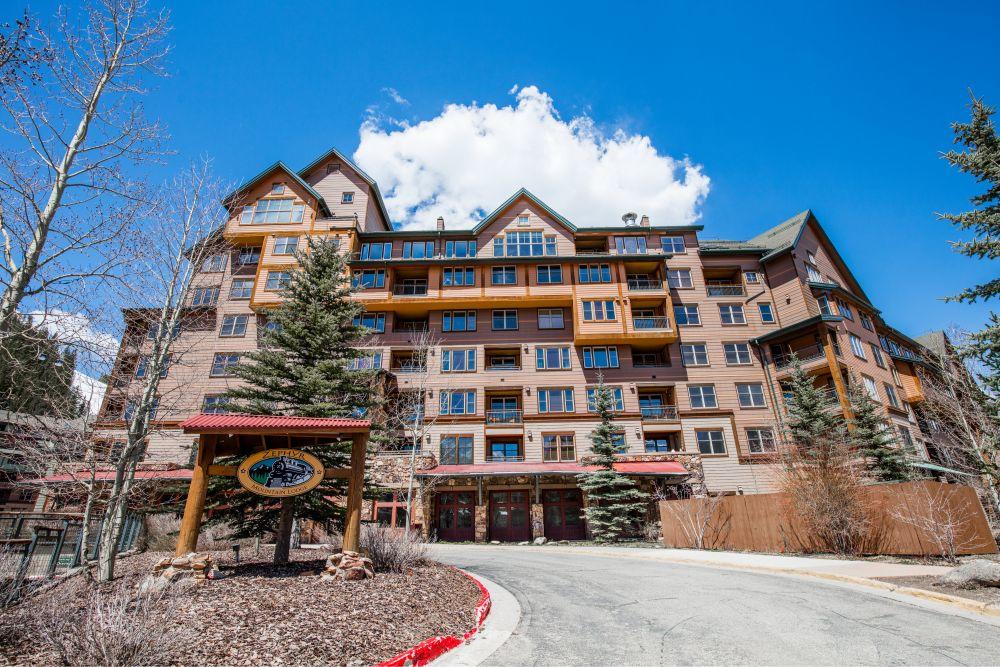 The Condo At The Gondo - SKI IN-SKI OUT!! Winter Park, Colorado - thumb 30