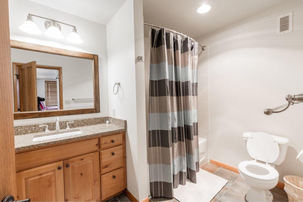 The Condo At The Gondo - SKI IN-SKI OUT!! Winter Park, Colorado - thumb 32