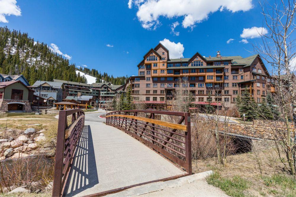 The Condo At The Gondo - SKI IN-SKI OUT!! Winter Park, Colorado - thumb 24