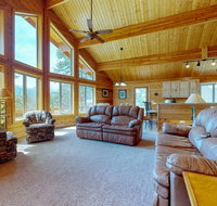 Twin Pines Cabin - USA Accommodation