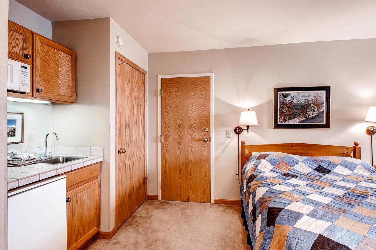 River Mountain Lodge - thumb 21