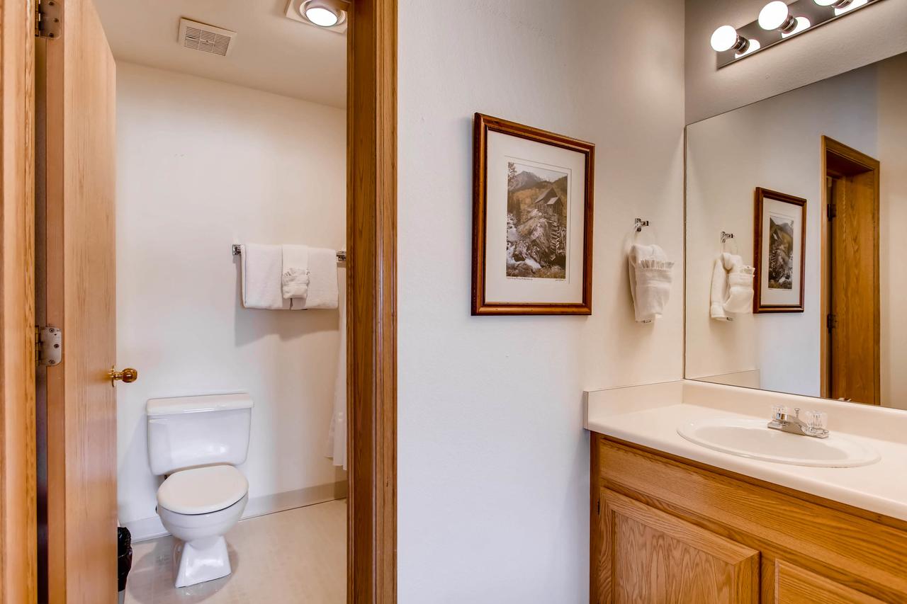 River Mountain Lodge - thumb 36