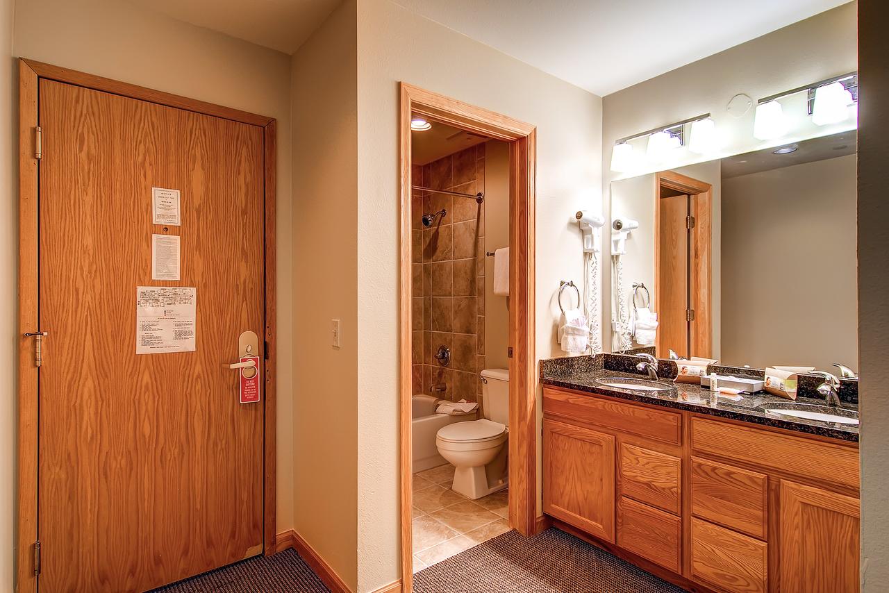 River Mountain Lodge - thumb 28