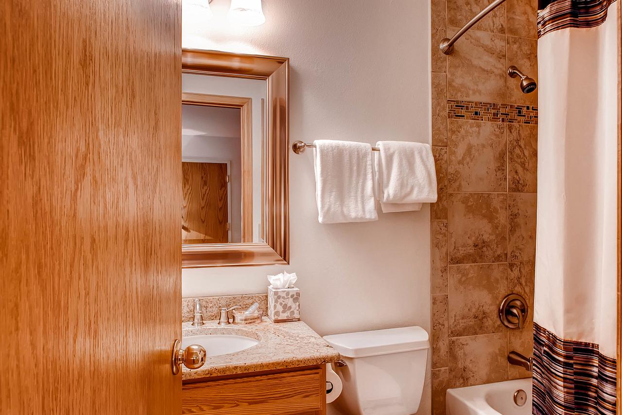 River Mountain Lodge - thumb 22