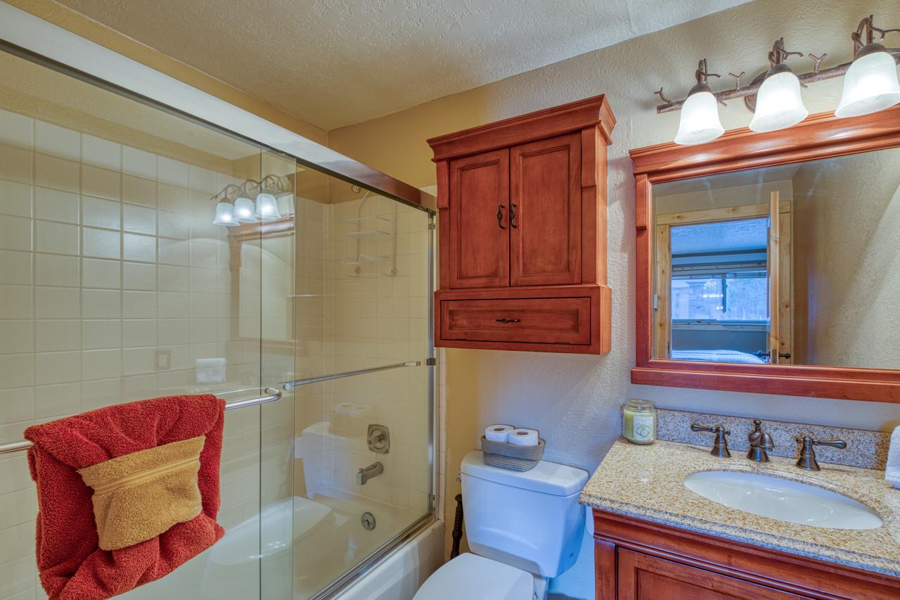 2 Bed 2 Bath Vacation Home In Winter Park - thumb 18