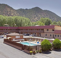 Glenwood Springs Cedar Lodge - USA Accommodation