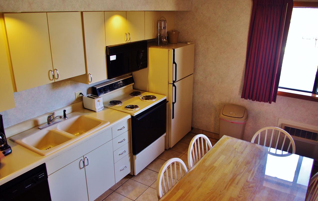 Glenwood Springs Cedar Lodge - thumb 30