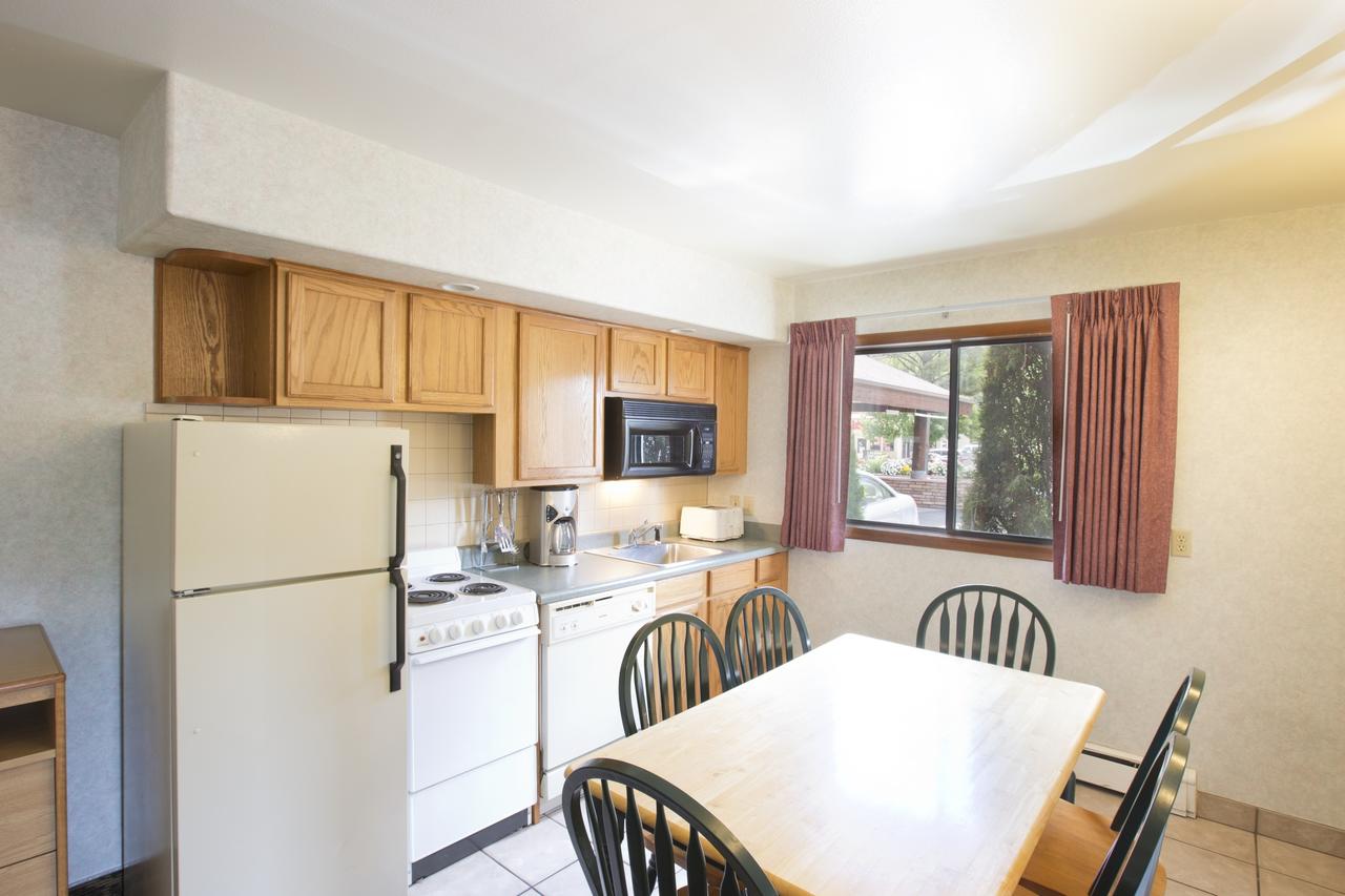 Glenwood Springs Cedar Lodge - thumb 27