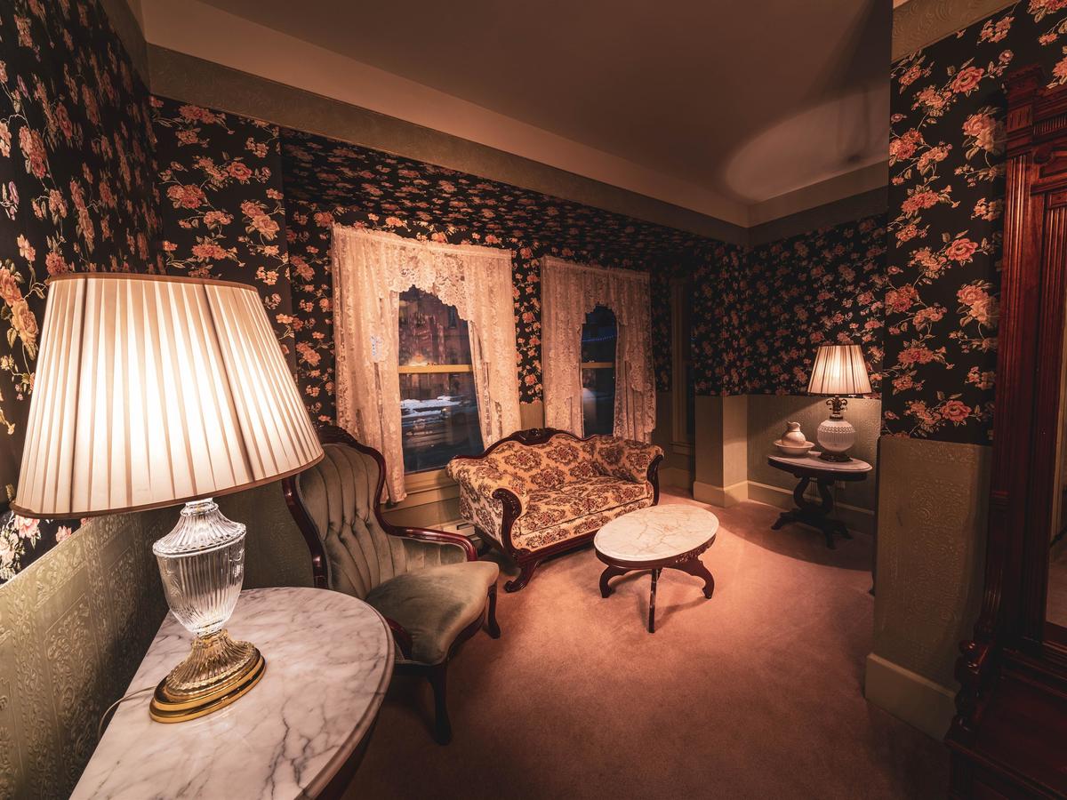 St. Elmo Hotel - thumb 7