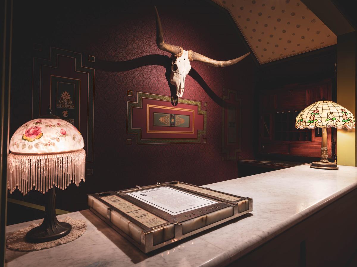 St. Elmo Hotel - thumb 12