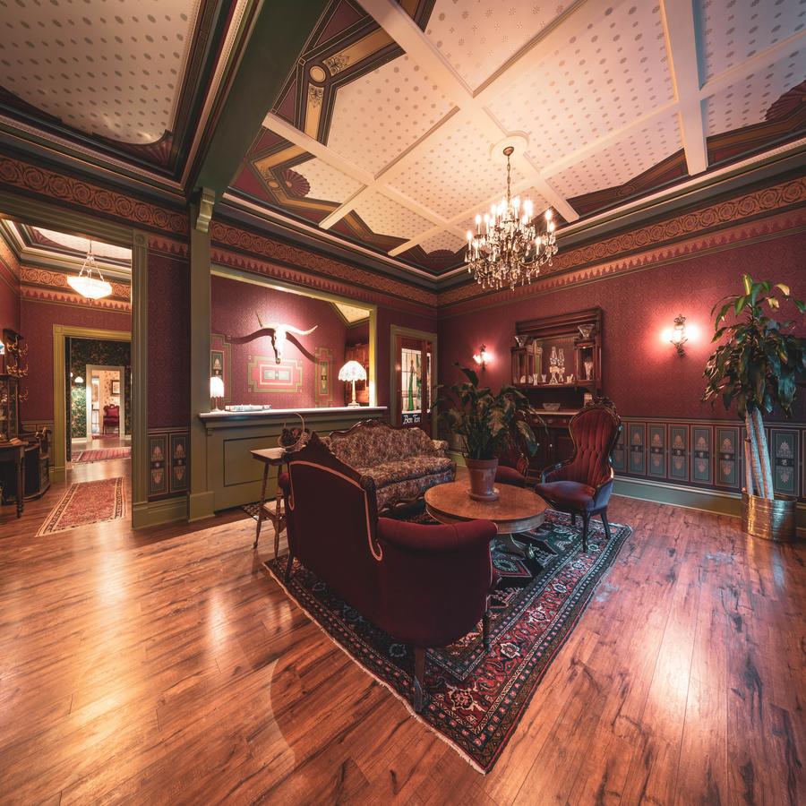 St. Elmo Hotel - thumb 14