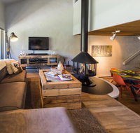 Snowcrest 22 Rustic Modern Retreat - China Accommodation