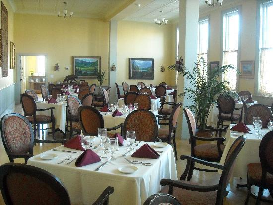 Windsor Hotel & Restaurant - thumb 1