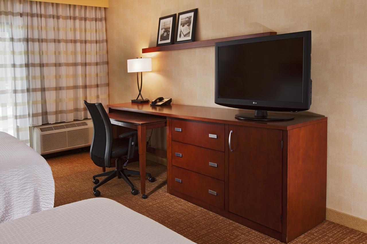 Courtyard By Marriott Boulder - thumb 14