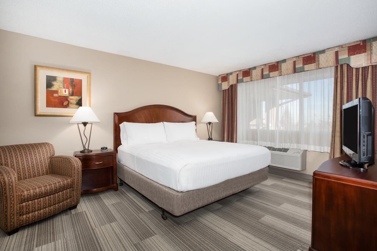 Holiday Inn Express Boulder - thumb 3