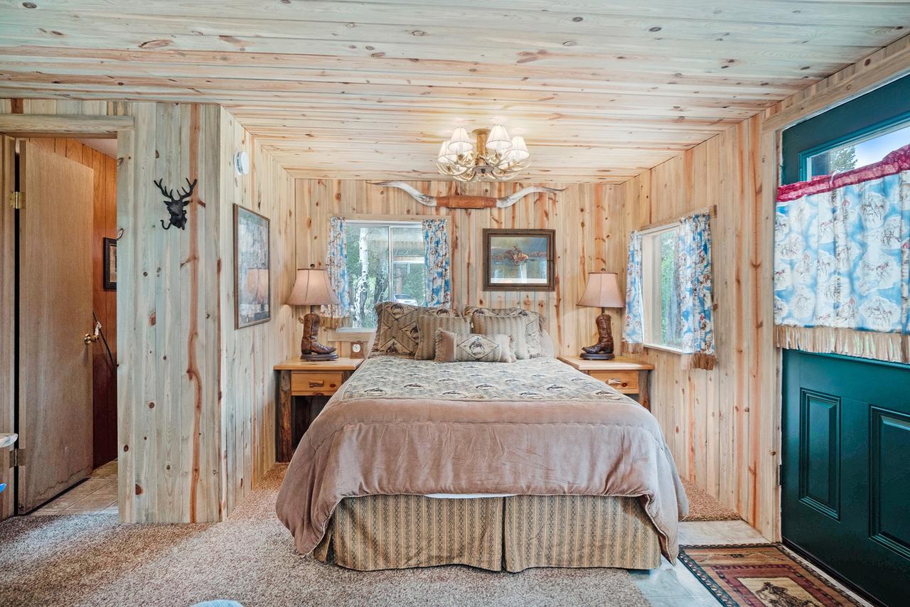 Million Dollar View Cabin - thumb 30