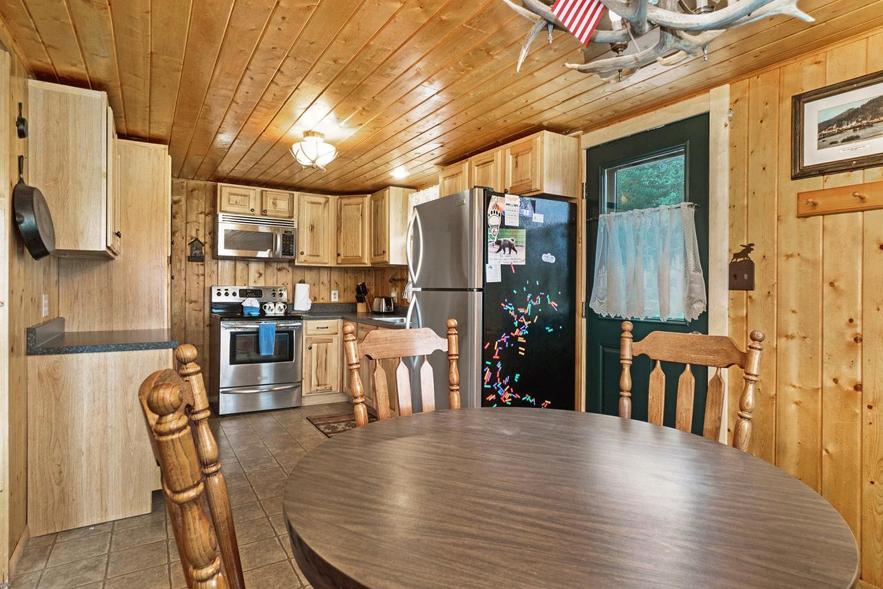 Million Dollar View Cabin - thumb 8