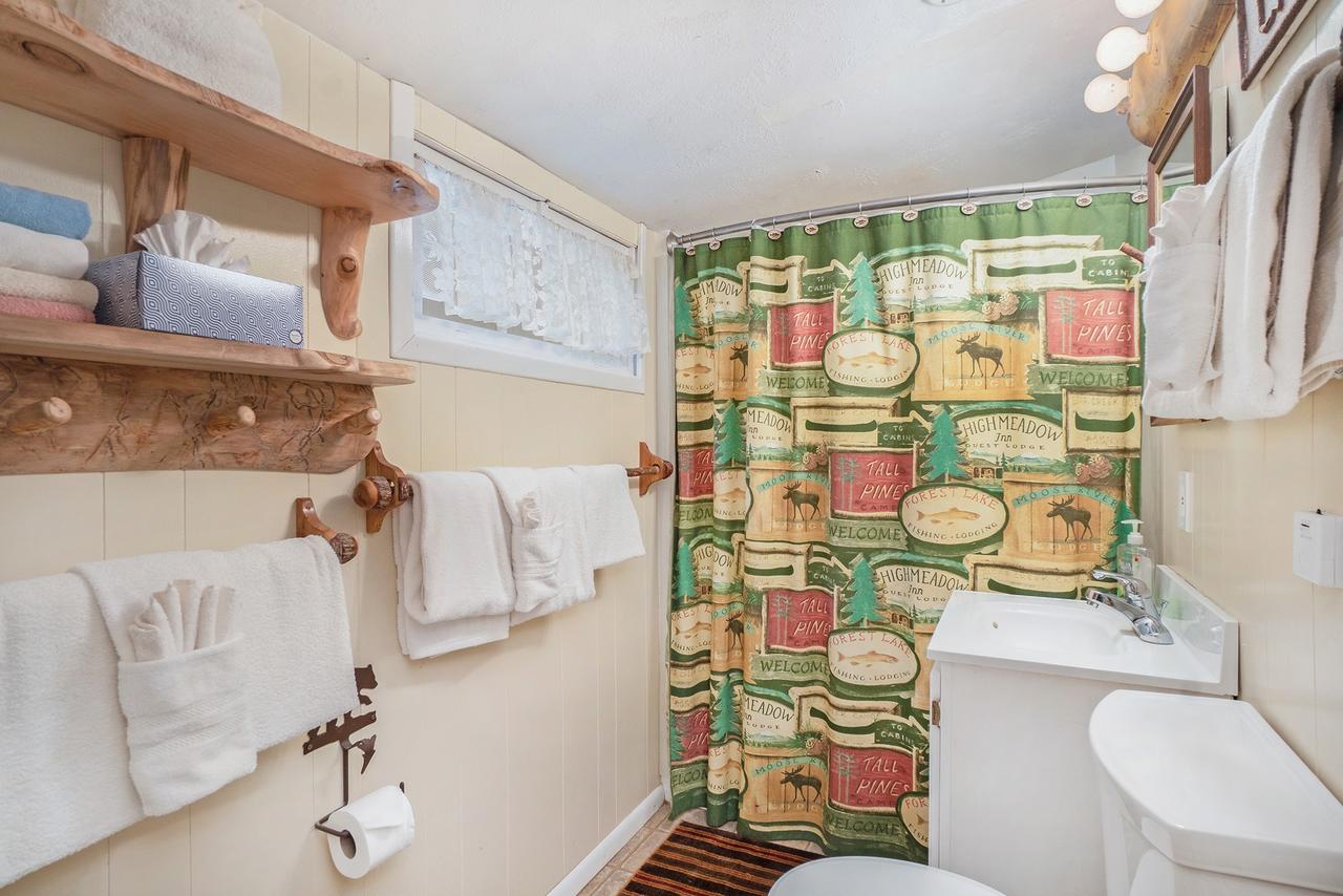 Million Dollar View Cabin - thumb 16