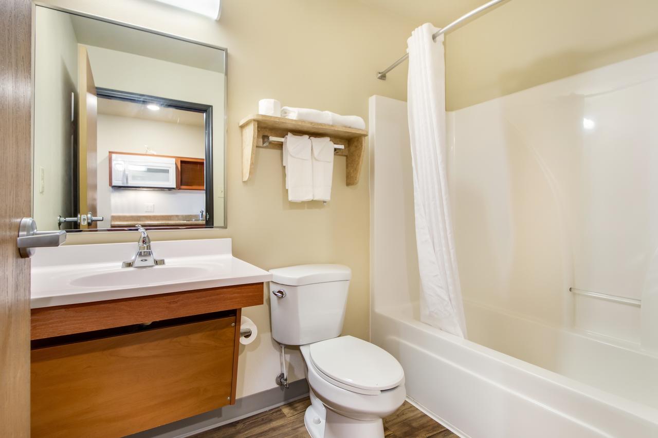 Econo Lodge Burlington - thumb 30
