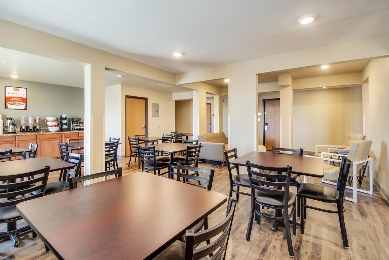 Econo Lodge Burlington - thumb 33