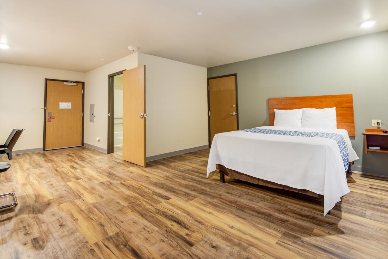 Econo Lodge Burlington - thumb 18