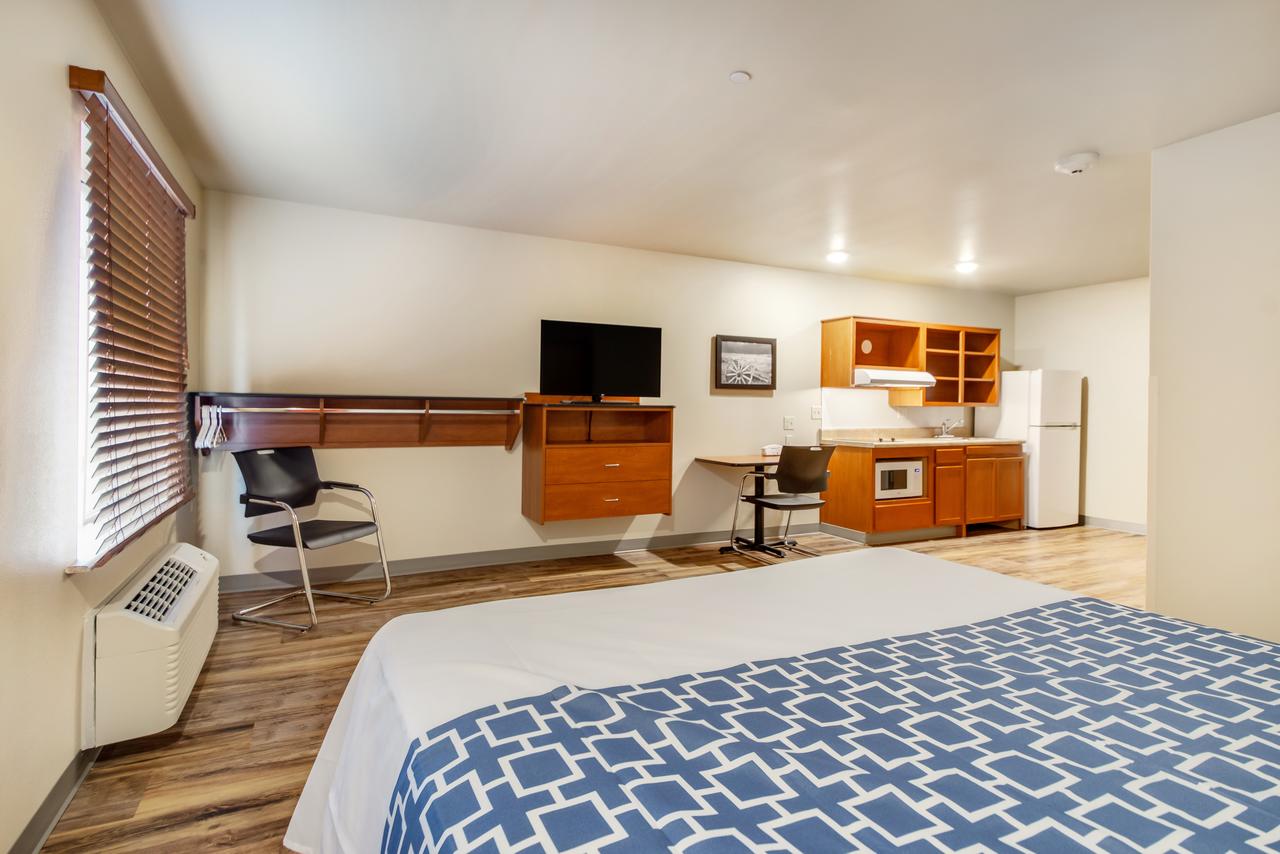 Econo Lodge Burlington - thumb 19