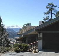 Breiding Upper Condominium 2 Bedroom condo - Tourism Bookings