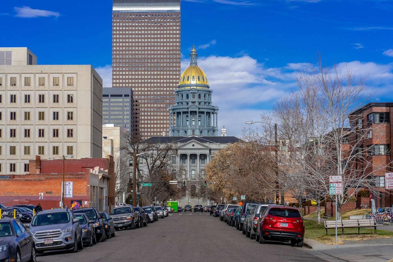 Capitol Hill Den - thumb 25